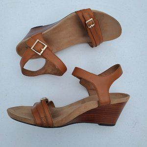 vionic noble laurie backstrap sandal